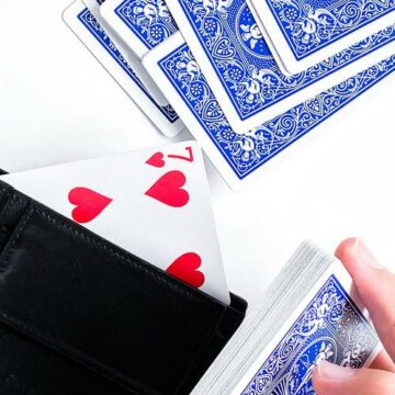 Kartentricks Herz-Sieben im Portemonnaie